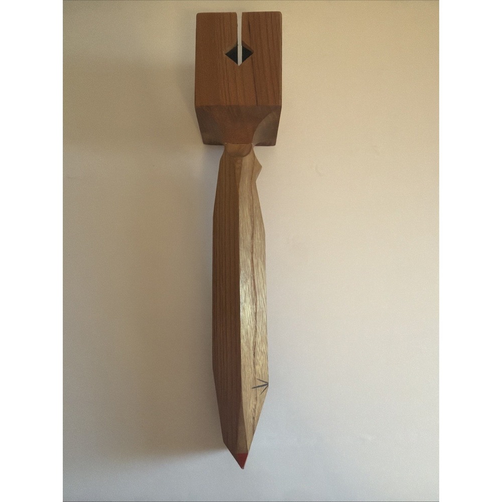 Japanese Handcrafted wooden mallet with carved handle and diamond cutout head. - Picture 9 of 11